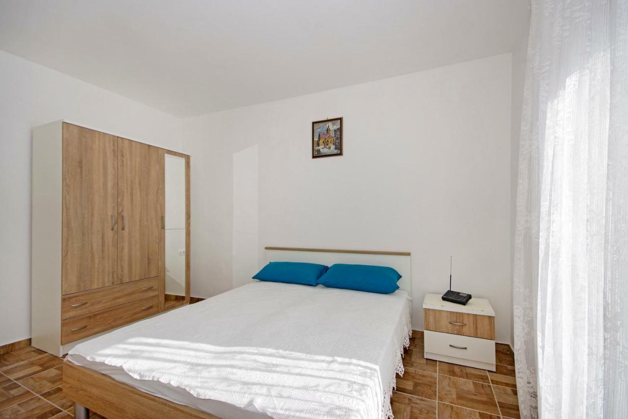 Josip Veliki Apartman Kaštela Kültér fotó